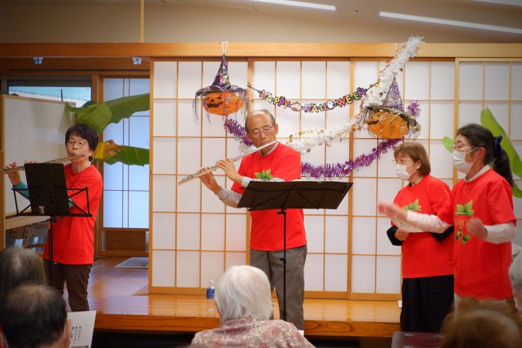 曲が進むたびに音を楽しみ皆さんに一体感が生まれます。